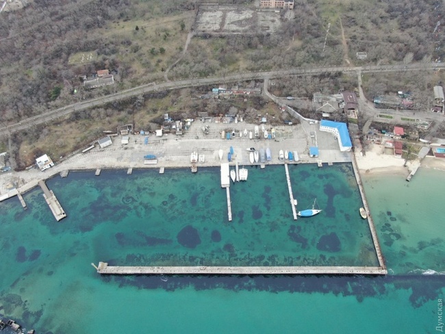 Чорноморському яхт-клубу повернули гідротехнічні споруди