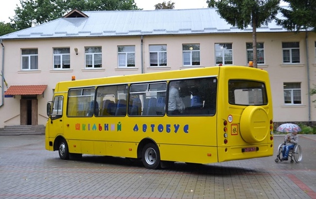 Лиманская райгосадминистрация купит школьный автобус за почти два миллиона
