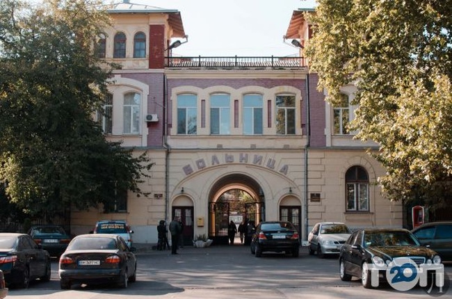 В одной из старейших больниц Одессы сделают ремонт крыши за шесть миллионов