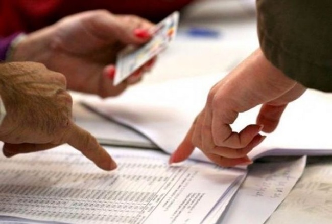 В  Одесской облгосадминистрации распределили деньги на списки избирателей и приглашения