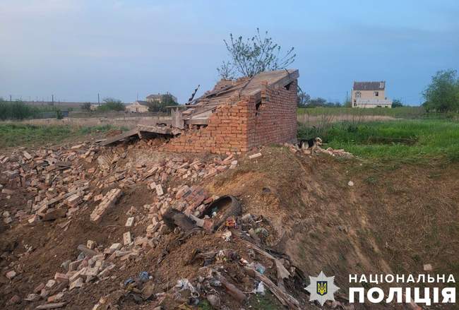 Наслідки обстрілу. Фото: поліція Херсонської області