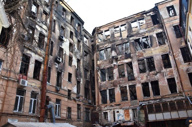 Семьям погибших и пострадавшим в пожаре на Троицкой выплатили более трех миллионов