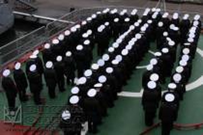 Военные моряки отметили День Крыма