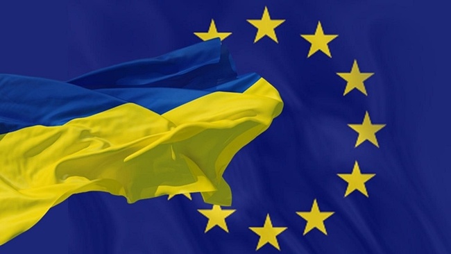 Європарламент рекомендував надати Україні статусу кандидата в ЄС