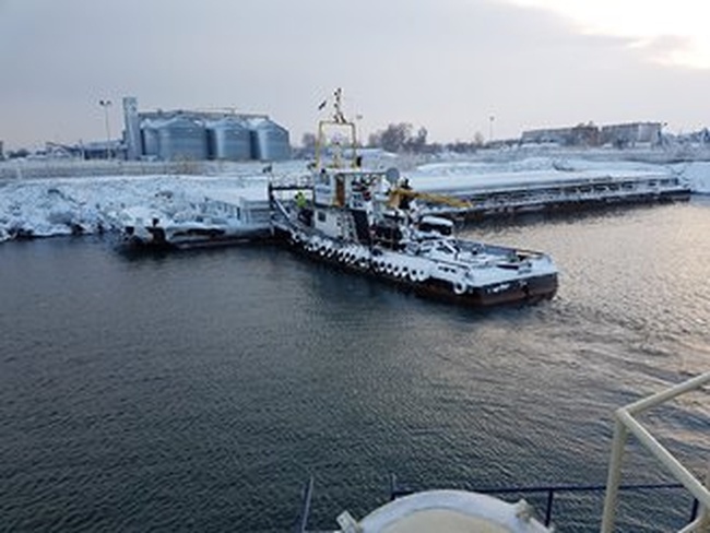 Из-за льда движение судов по Дунаю остановлено