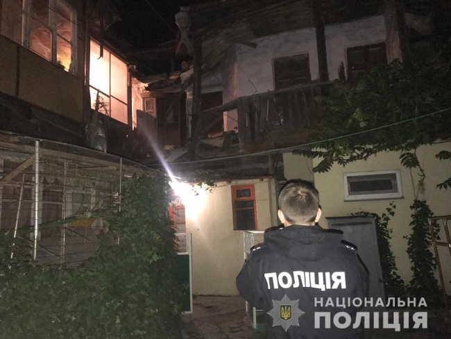 Третий дом за месяц: в Одессе снова обрушилась часть здания