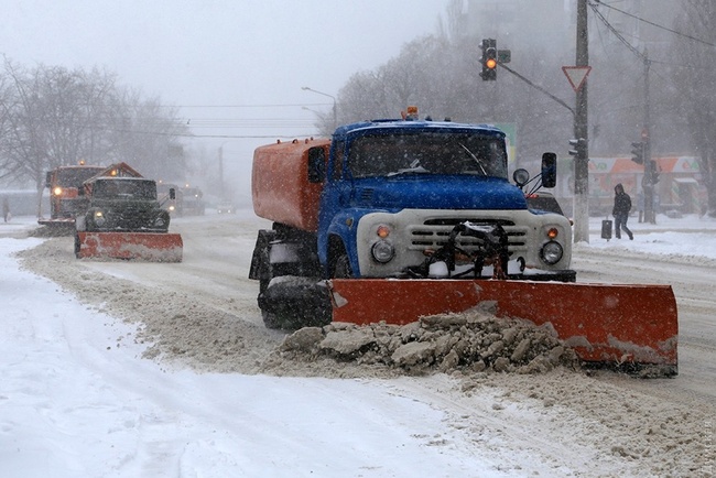 В Одессе создадут штаб по ликвидации снежных заносов и утвердят места для складывания снега