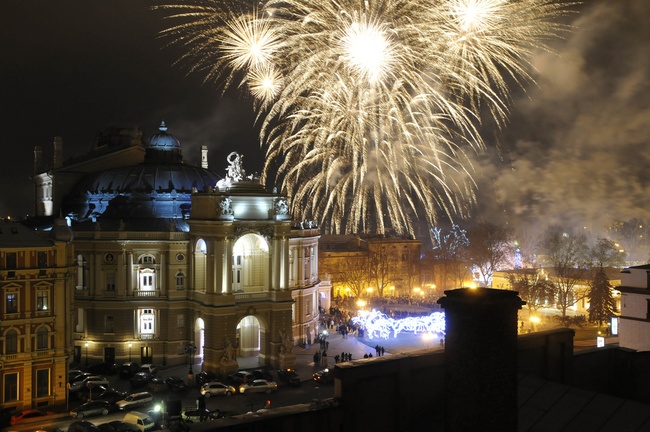 Организацией Нового года в Одессе займутся 40 человек