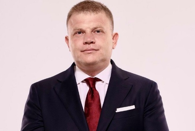Новообраний міський голова Білгорода-Дністровського одужав від COVID-19 та склав присягу