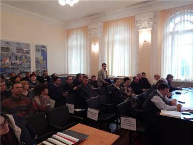 Депутаты Ренийского городского и районного советов учились голосовать поименно