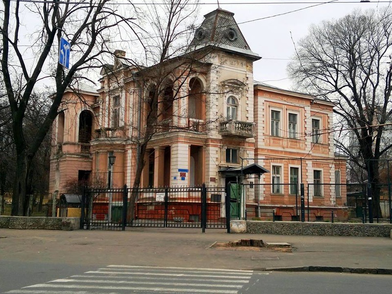 В НАБУ пояснили обыски на одесском телеканале расследованием продажи памятника архитектуры