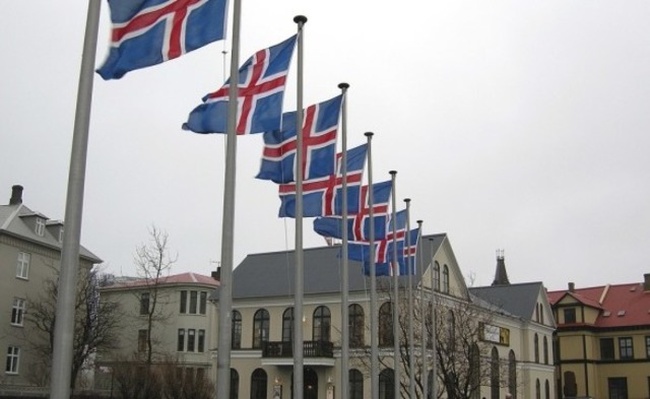 Парламентські вибори в Ісландії: серед депутатів - багато жінок і "пірати"