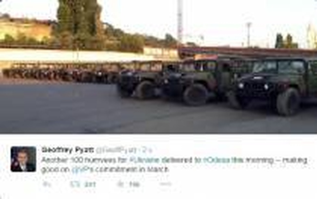 В Одессу доставили 100 единиц боевой техники США для силовиков Украины