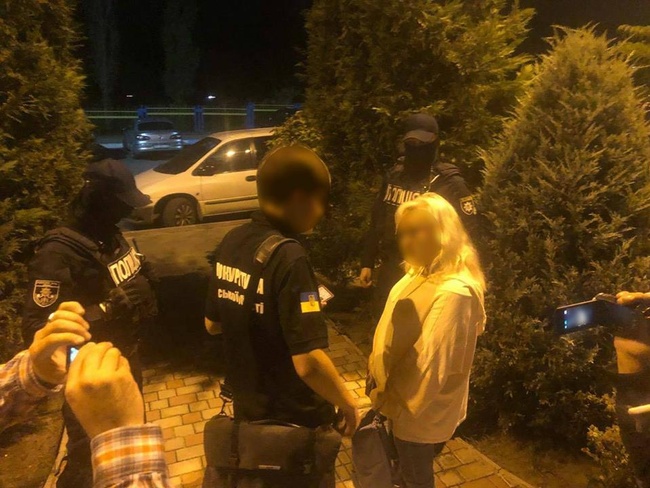 В Одессе задержали еще одного таможенника