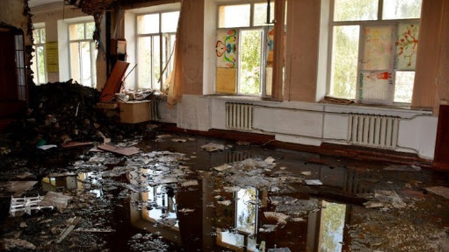 Продолжать ремонт балтской школы, в которую ударила молния, хотят доверить фирме из Черновицкой области