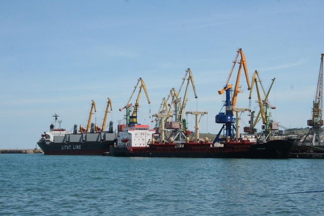 Украинским портам снизят сборы на 20%