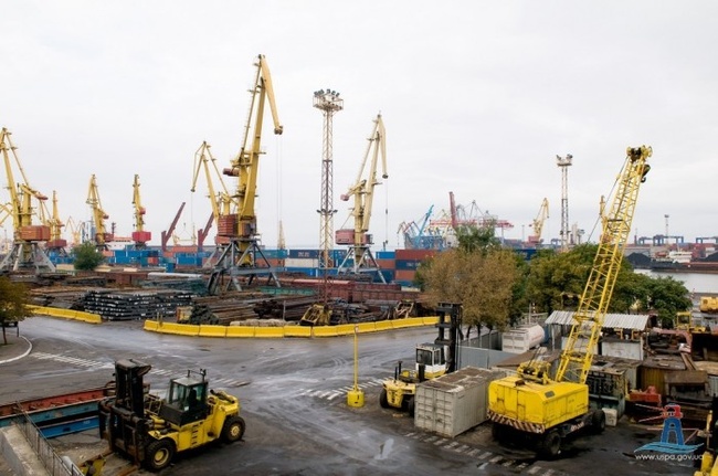 В Одессе придумали, как обойти требования АМКУ в отношении строительства альтернативного въезда в порт
