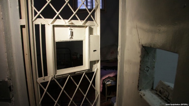 Заключенный одесской тюрьмы и подследственный в СИЗО покончили жизни самоубийством