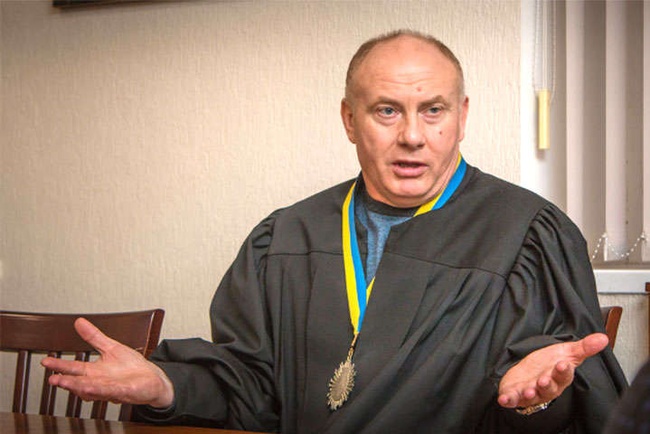 Голова одеського суду, якому стріляли у вікно, поскаржився на цькування в соцмережах
