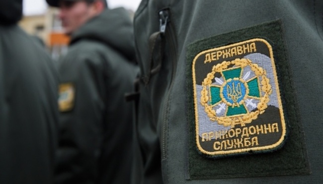 Одеського прикордонника засудили за зберігання амфетаміну