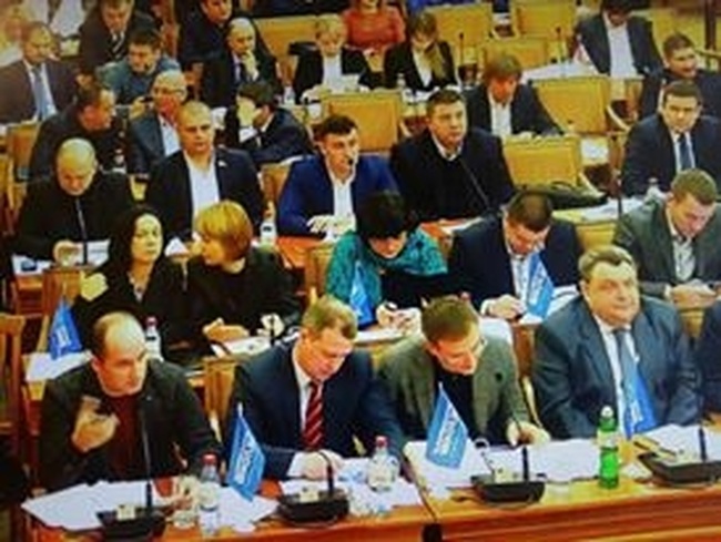 Депутатов горсвета исключили из "Оппозиционного блока" за голосование вопреки партийным интересам, - депутат