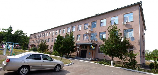 Строительство пятой казармы в Черноморском доверят «донецкой» фирме
