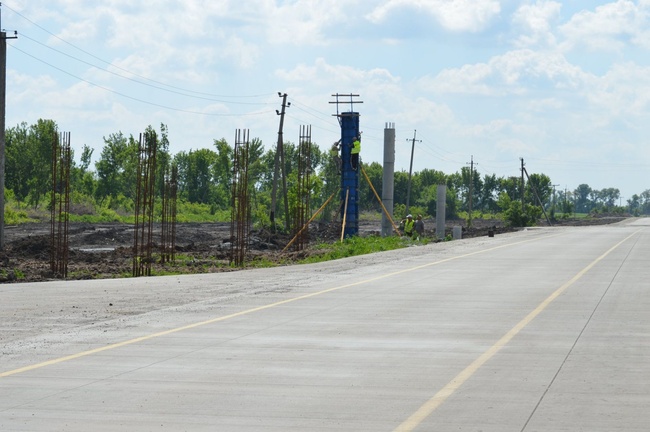 В Кабмине утвердили проект бетонной трассы между Одессой и Херсоном