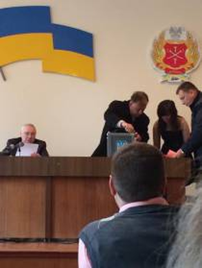 Первая сессия городского совета Котовска все-таки состоялась