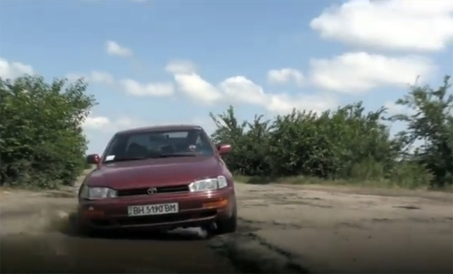 Три села Болградского района просят главу Одесской обладминистрации помочь отремонтировать дорогу