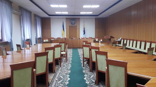 Одесские облгосадминистрация и облсовет хотят потратить 200 тысяч долларов на технику для зала заседаний