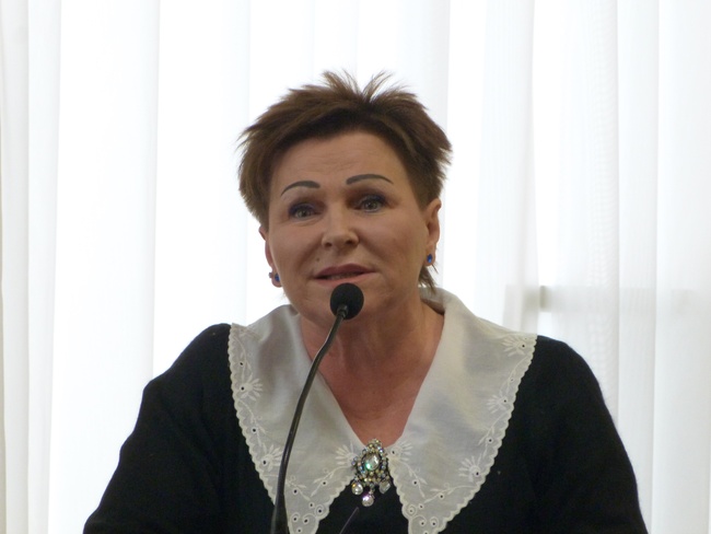 Голова Доброславської селищної ради відзвітувала на сесії про роботу в минулому році