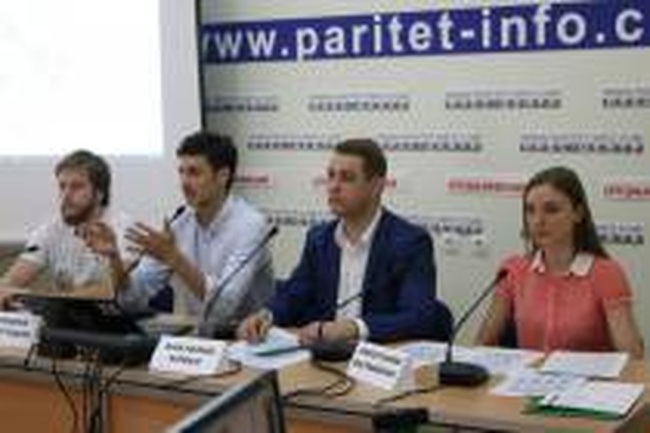 Одесские депутаты объясняют пропуски сессий политикой и назначениями