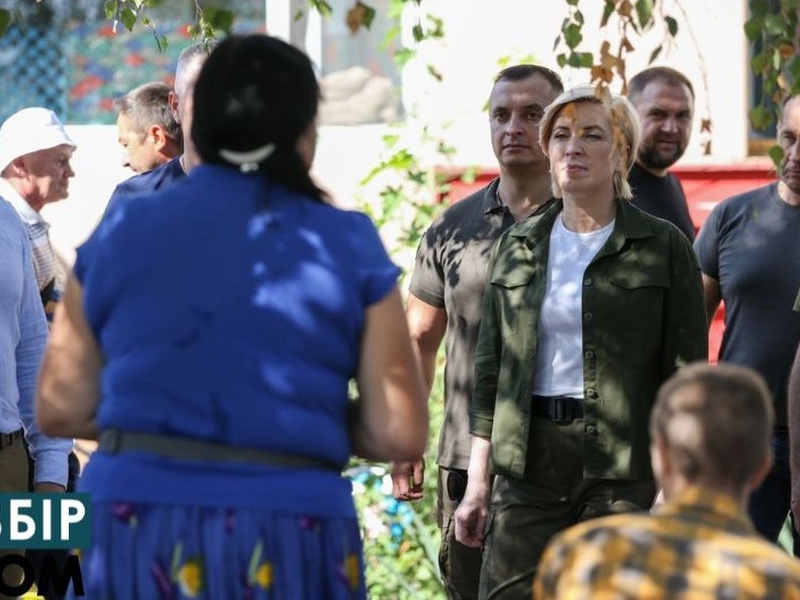 Віцепрем'єр-міністерка відвідала на Одещині центр, де планують поселити 200 евакуйованих громадян