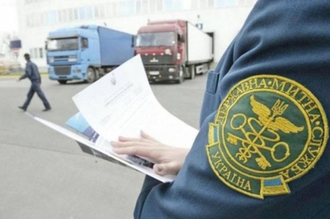 Одесская таможня похвасталась перечислением в госбюджет рекордной суммы платежей