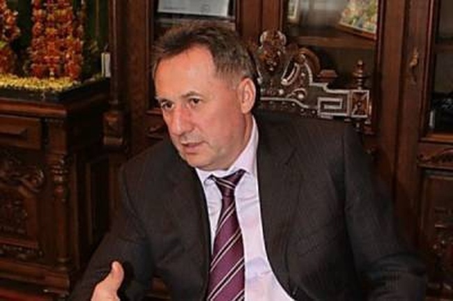 Суд приостановил рассмотрение иска Николая Стоянова по его просьбе