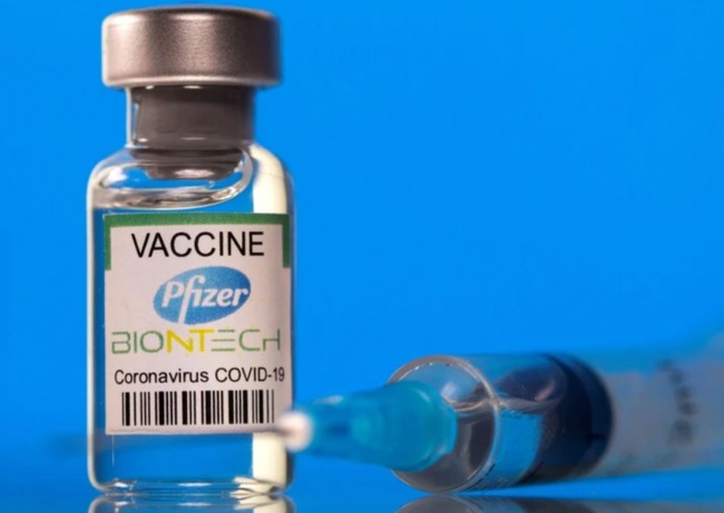 Україна продовжила контракт із Pfizer на постачання вакцин від COVID-19