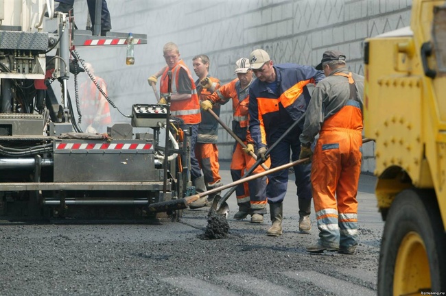 Ивано-франковской фирме заплатят 46 миллионов за ремонт участка дороги в Одесской области