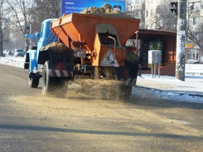 Одесские дороги зимой будет чистить компания соратника Труханова