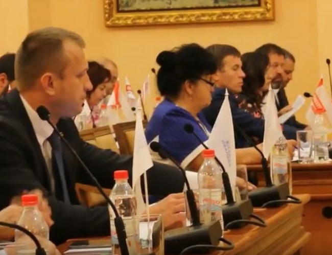Кнопкодавство на сессии Одесского городского совета: кто "страхует" отлучившихся коллег