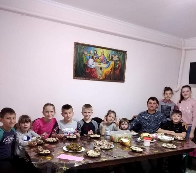У новоствореному дитячому будинку сімейного типу в Болградському районі виховують десятьох дітей