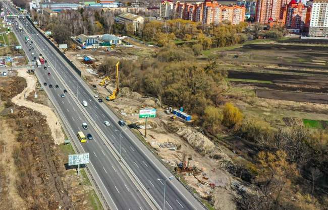 Частину траси Київ-Одеса перекрили через ремонт мосту на три дні