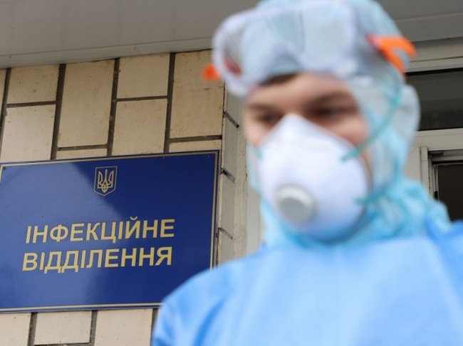 В Одеській області у неділю зареєстрували 215 нових випадків COVID-19
