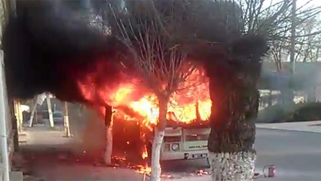 В центре Рени сгорел автобус, перевозивший нацгвардейцев