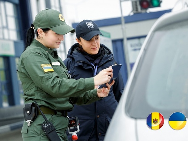 Пункти пропуску на кордоні з Молдовою відновлюють роботу