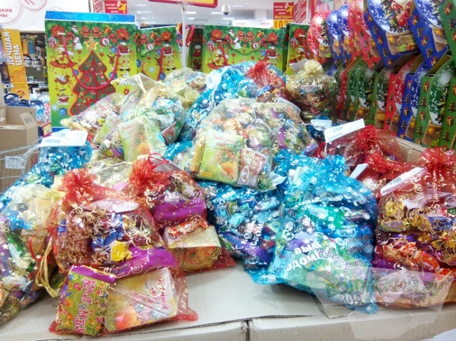 Новогодние подарки для одесских школьников купят у «ТОП-кормильцев»