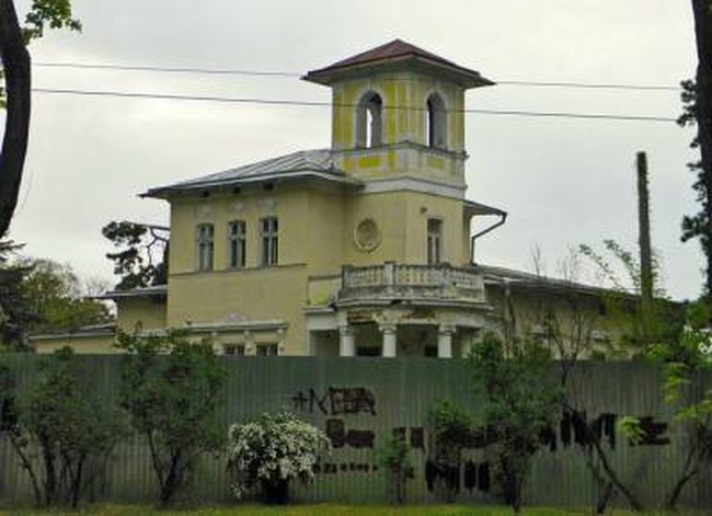 Общественники передали Саакашвили «скорбный список» одесской исторической недвижимости  