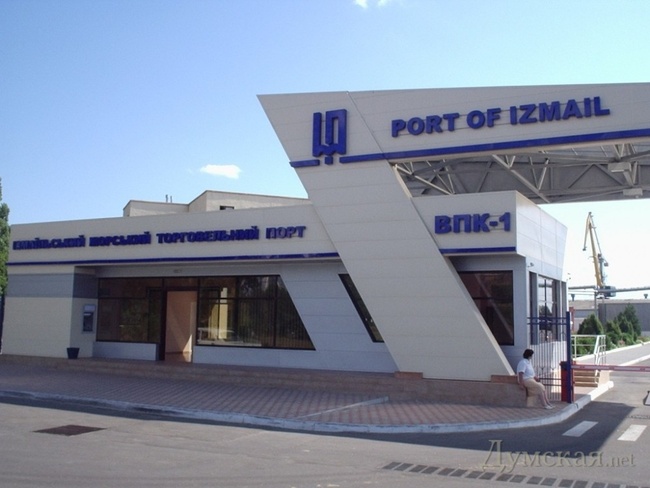 В Измаильском порту отремонтируют рельсы под кранами за пять миллионов