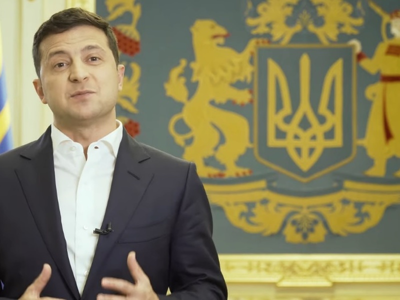 Канабіс, Донбас та 300 обранців: президент розповів про всі п'ять питань