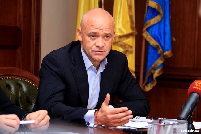 После вручения обвинительного акта мэра Одессы отозвали из отпуска