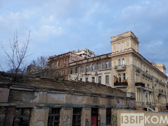 Одесская полиция начала расследование о захвате квартиры в историческом здании на Бунина